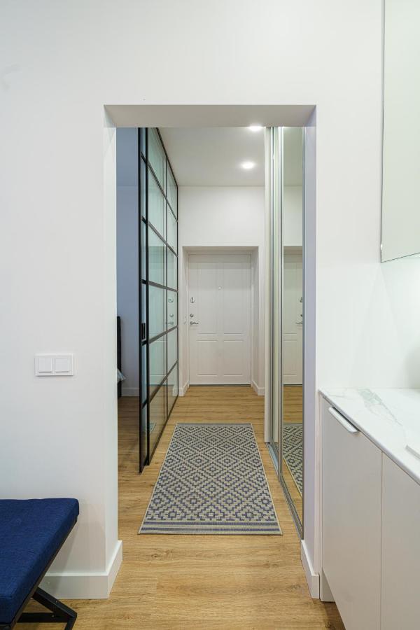 Moder Chic Apartment In Center-Prime Rentals Kowno Zewnętrze zdjęcie